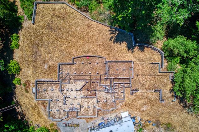 1374 Weston Ridge Road, Scotts Valley CA: https://media.crmls.org/mediaz/6832b2f6-4570-4c9c-be9a-c0bbf3bc6126.jpg