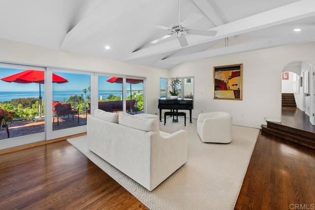 Image 5 of 27 For 1420 La Jolla Knoll