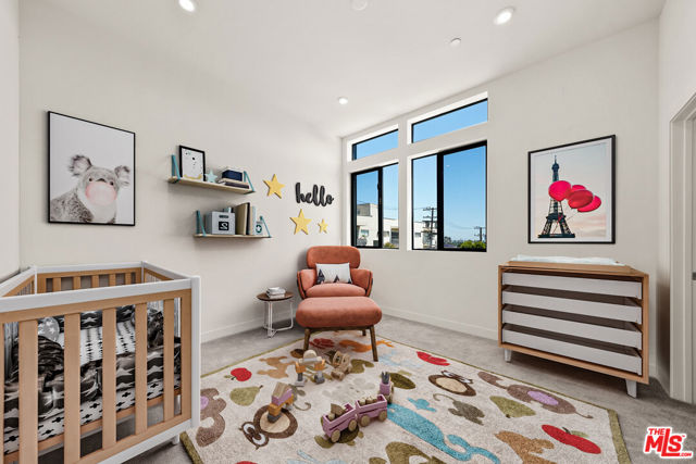 1204 N Orange, West Hollywood CA: https://media.crmls.org/mediaz/6833cd03-4d0e-49f6-85fe-480e6b1fb9d3.jpg