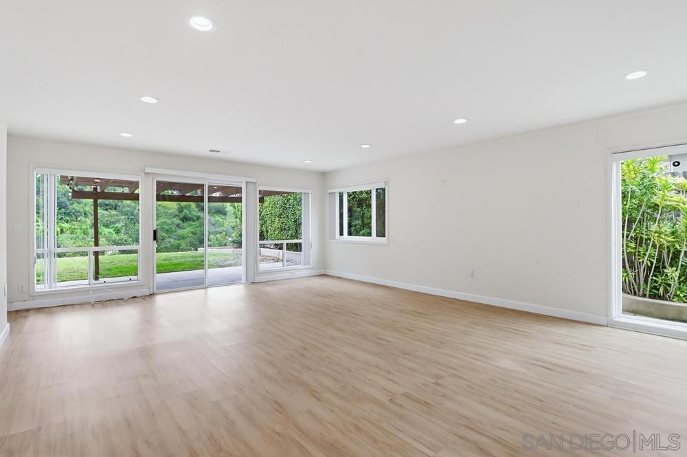5545 Red River Drive - photo 12