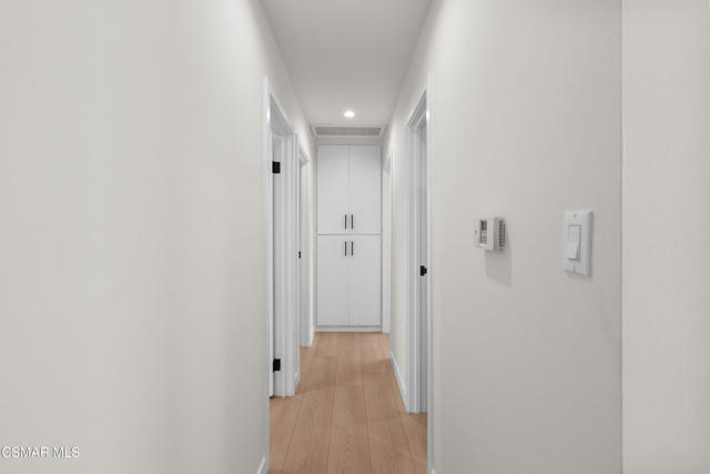 3167 Waco Avenue, Simi Valley CA: https://media.crmls.org/mediaz/683709eb-61d4-4325-aa80-e91a8d9b9da3.jpg