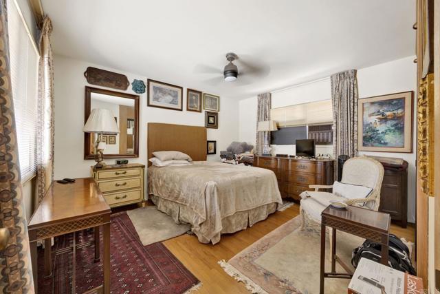 1750 Wabasso Way, Glendale CA: https://media.crmls.org/mediaz/68381137-da77-4b7a-a393-83263b8ed2a9.jpg