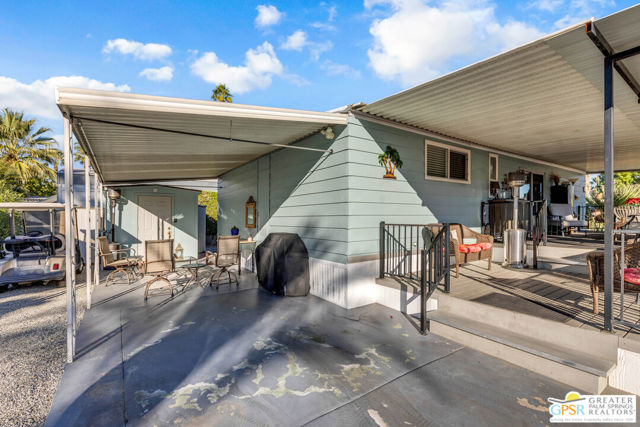 7 Lincoln, Cathedral City CA: https://media.crmls.org/mediaz/683926ed-74e1-40eb-ae5a-7adee06f8177.jpg