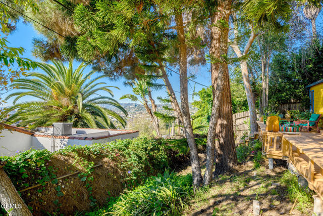 Detail Gallery Image 21 of 32 For 3864 Clayton Ave, Los Angeles,  CA 90027 - 2 Beds | 1 Baths