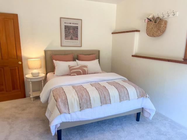 442 Corral De Tierra Road, Salinas CA: https://media.crmls.org/mediaz/68396341-34d5-4931-9257-129378567d19.jpg