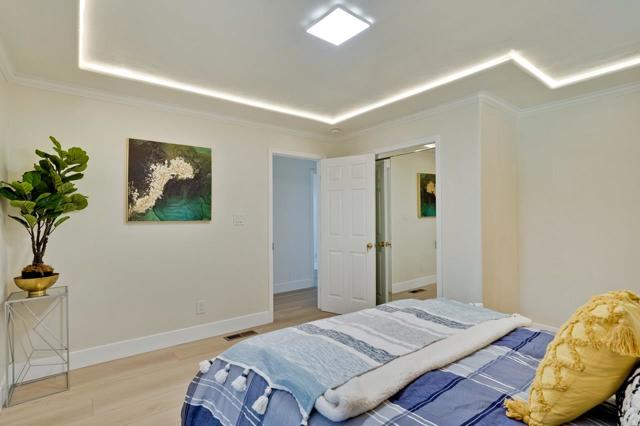 764 4th Avenue, Redwood City CA: https://media.crmls.org/mediaz/6839847b-da62-4848-8c72-39ec132b0a0c.jpg