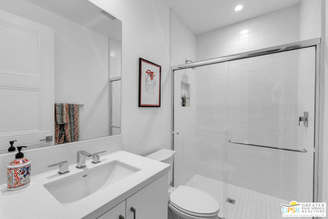 Image 41 of 66 For 461 Fountain Drive