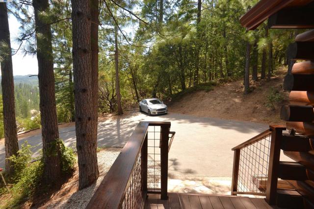 14068 Gas Canyon Rd, Nevada City CA: https://media.crmls.org/mediaz/6839be0b-aab5-4ba5-a226-57857d883eed.jpg