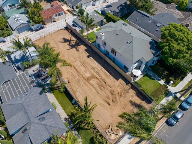 Image 15 of 20 For 743 B Ave  