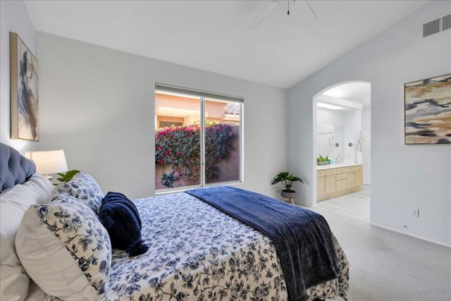 42197 Turqueries Avenue, Palm Desert CA: https://media.crmls.org/mediaz/683aa47a-5b16-4cd1-9c68-f40432839142.jpg