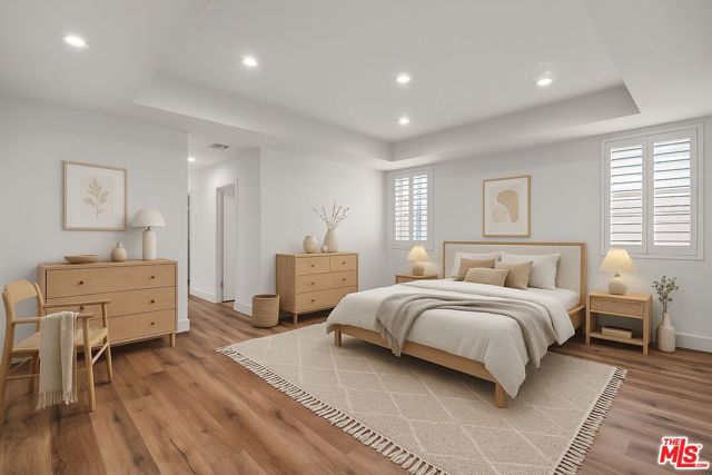 1655 Selby Avenue, Los Angeles CA: https://media.crmls.org/mediaz/683b9cf2-fb8f-4d14-9511-9bd67a1f5f93.jpg