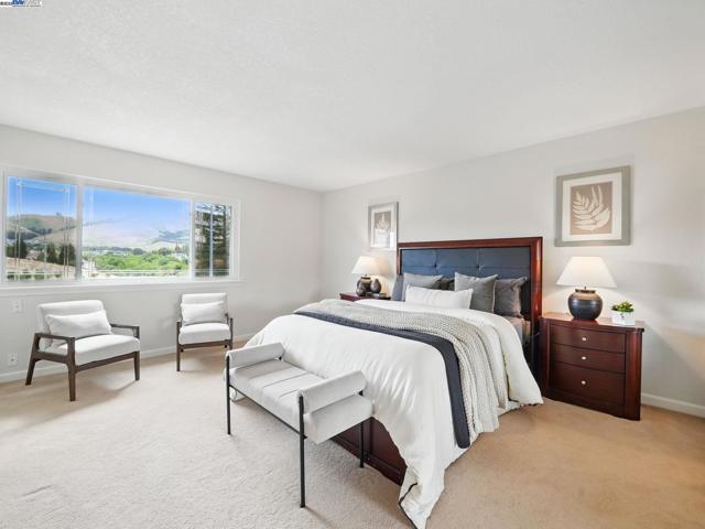 1501 Quema Ct, Fremont CA: https://media.crmls.org/mediaz/683be559-1744-4b73-933b-ca2b04b4712a.jpg