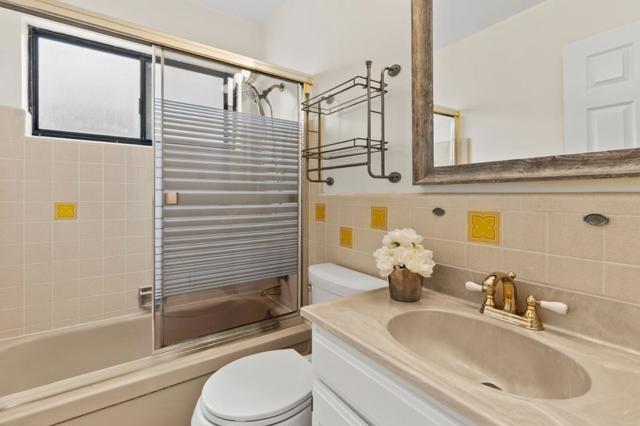 263 San Fernando Way, Daly City CA: https://media.crmls.org/mediaz/683bfee5-b13e-43c8-80d9-9833dbf2a1e1.jpg
