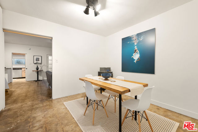 10959 Venice Boulevard, Los Angeles CA: https://media.crmls.org/mediaz/683d2975-57d4-479a-bc24-c5a30294a9c1.jpg