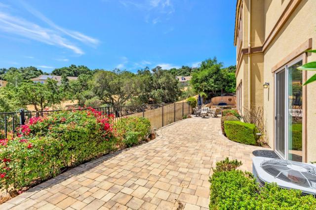 1930 Saffron Court, Gilroy CA: https://media.crmls.org/mediaz/683d442a-2f4b-475d-bfaa-6809abedf0e5.jpg