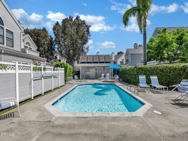 Detail Gallery Image 21 of 28 For 4525 Carpinteria Ave #C,  Carpinteria,  CA 93013 - 2 Beds | 2/1 Baths