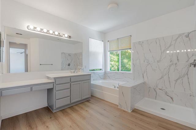 5323 Gold Creek Circle, Discovery Bay CA: https://media.crmls.org/mediaz/683e75e2-664b-4e59-a88d-af4d4811e4c5.jpg