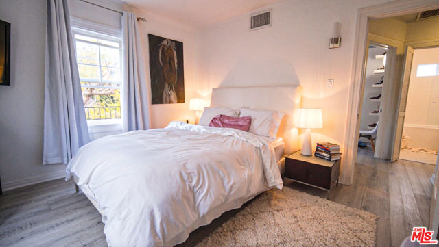 837 Westmount Drive, West Hollywood CA: https://media.crmls.org/mediaz/683ea61b-c877-47da-9987-c267481b01c9.jpg