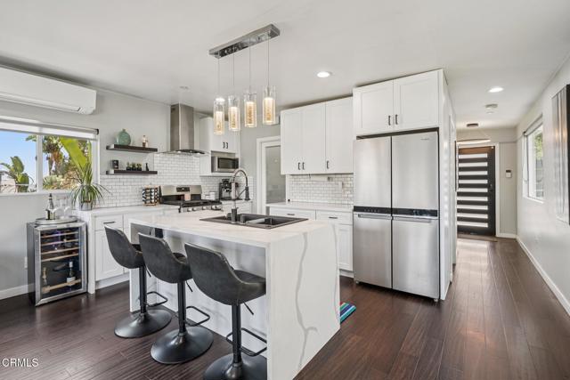 4255 Raynol Street, Los Angeles CA: https://media.crmls.org/mediaz/683f0fc1-8f67-4cf6-9170-235b162dc88d.jpg