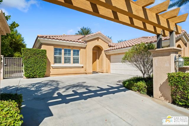 Image 3 of 34 For 64 Vista Mirage Way