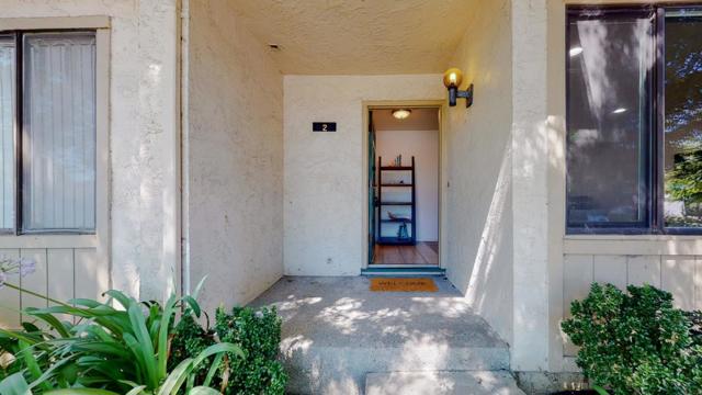 2 Morning Sun Court, Mountain View CA: https://media.crmls.org/mediaz/68400b0d-c2c0-4611-8880-a49b5148f1bc.jpg