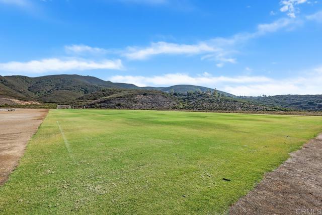 712 Gemstone Drive, San Marcos CA: https://media.crmls.org/mediaz/68412bac-cdbb-4ffc-bf67-c2a57c354730.jpg