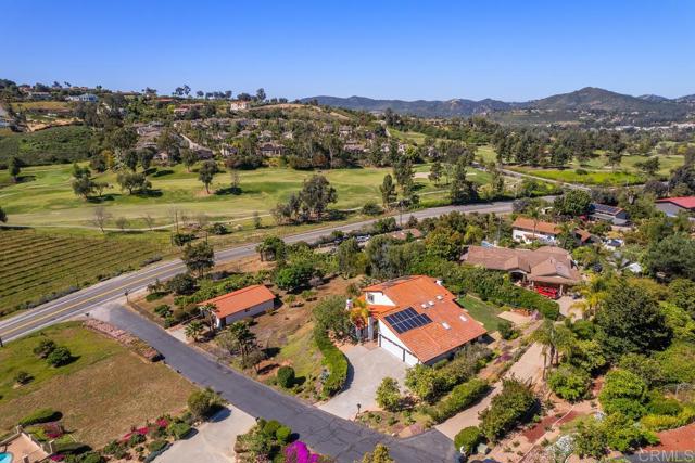 Detail Gallery Image 1 of 1 For 3623 Zermatt Ln, Escondido,  CA 92025 - 5 Beds | 4/1 Baths