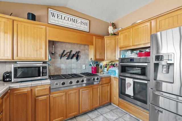 350 San Benancio Road, Salinas CA: https://media.crmls.org/mediaz/684397c7-5235-424d-b66a-546bd21712b6.jpg