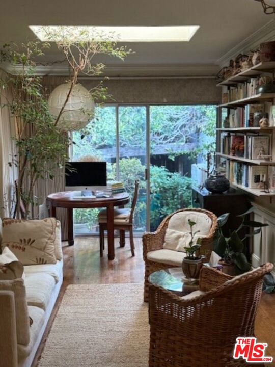 168 N Wetherly Drive, Beverly Hills CA: https://media.crmls.org/mediaz/68444587-52d3-4bb7-977d-274df72017ba.jpg