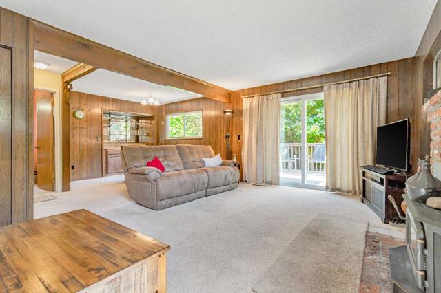 446 Semple Avenue, Aptos CA: https://media.crmls.org/mediaz/6844f3ca-48c8-4e4b-be46-eaa638594fb4.jpg