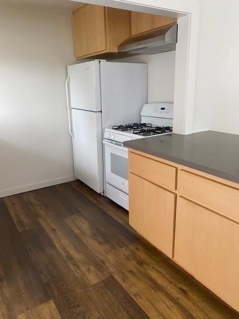 126 Anchorage Avenue, Santa Cruz CA: https://media.crmls.org/mediaz/6845fc73-4faa-4687-98c7-01b8451a4aa8.jpg