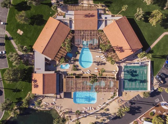 74711 Dillon Rd Spc 746, Desert Hot Springs CA: https://media.crmls.org/mediaz/68462733-10a7-447c-be32-19eaec98327c.jpg