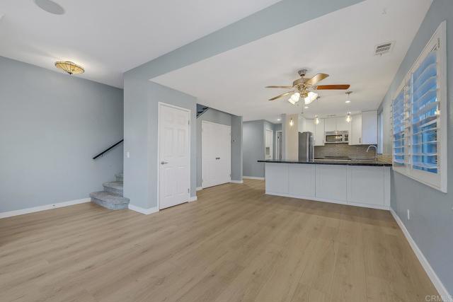 644 Grant Street, Oceanside CA: https://media.crmls.org/mediaz/6846eccc-f822-40c7-b54a-c2be00f8cd2e.jpg