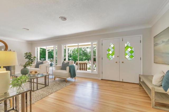 20335 Saratoga Los Gatos Road, Saratoga CA: https://media.crmls.org/mediaz/6847b36c-7a9d-4c09-9c8b-486cbc5035bc.jpg