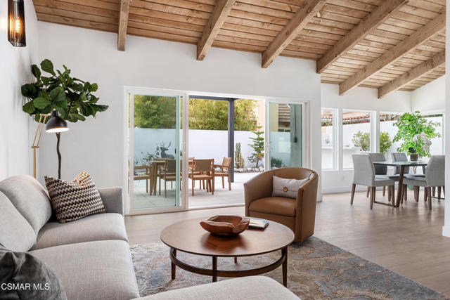 1161 Triunfo Canyon Road, Westlake Village CA: https://media.crmls.org/mediaz/68481a3c-ee2a-4df6-b94a-7cb01547a7d7.jpg