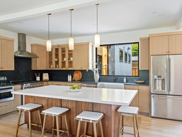 3240 N Main Street, Soquel CA: https://media.crmls.org/mediaz/68491e30-8244-452b-bd4b-9ed15991a98e.jpg