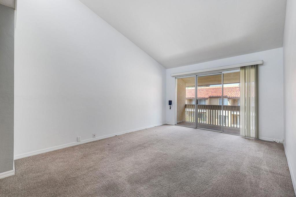 4600 Lamont - photo 2