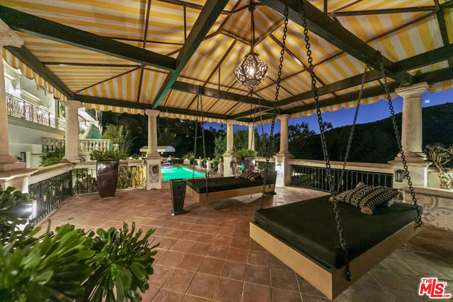Image 14 of 54 For 2321 Castilian Drive