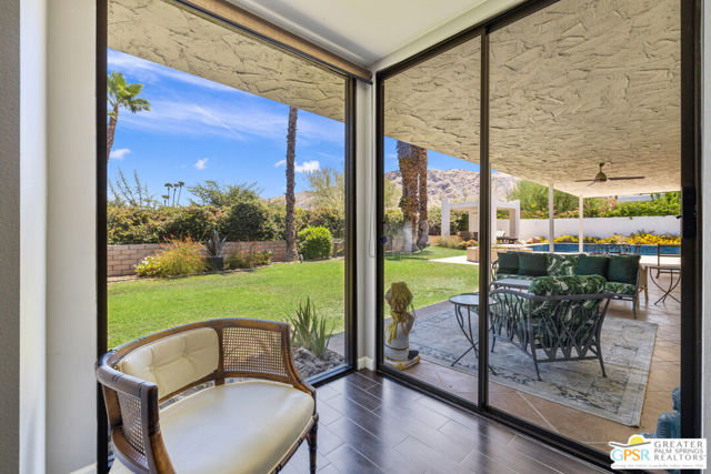 2130 S Toledo Avenue, Palm Springs CA: https://media.crmls.org/mediaz/684b41cb-53de-4ef4-85f5-b197cfc1964b.jpg