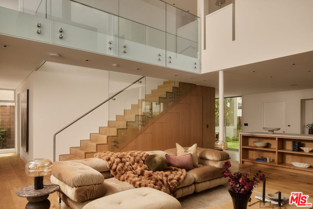 MLS #26873525 image #9