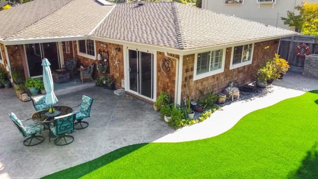300 Hill Street, Capitola CA: https://media.crmls.org/mediaz/684b8f8b-9d4d-4c8f-831c-1912b1071197.jpg