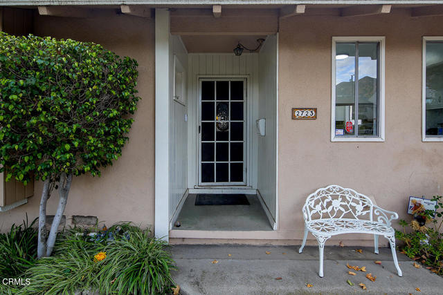 Detail Gallery Image 3 of 40 For 2723 N Keystone St, Burbank,  CA 91504 - 3 Beds | 2 Baths