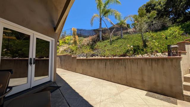 Detail Gallery Image 34 of 39 For 3167 Carnegie Pl, San Diego,  CA 92122 - 3 Beds | 3 Baths