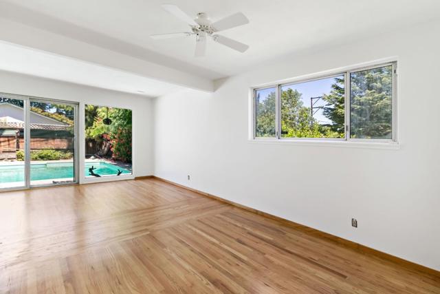 100 Eldora Drive, Mountain View CA: https://media.crmls.org/mediaz/684ded7c-b372-42e8-8e87-78df9f4cd6f6.jpg