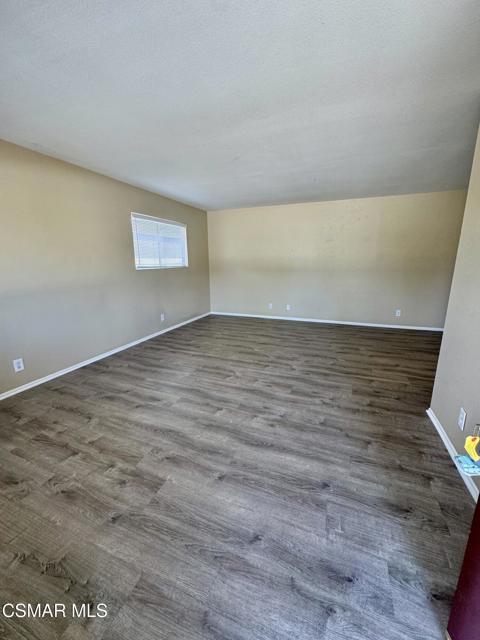 2014 Avenida Placida, Simi Valley CA: https://media.crmls.org/mediaz/68504524-e825-4007-ba32-95fd4343ac1d.jpg