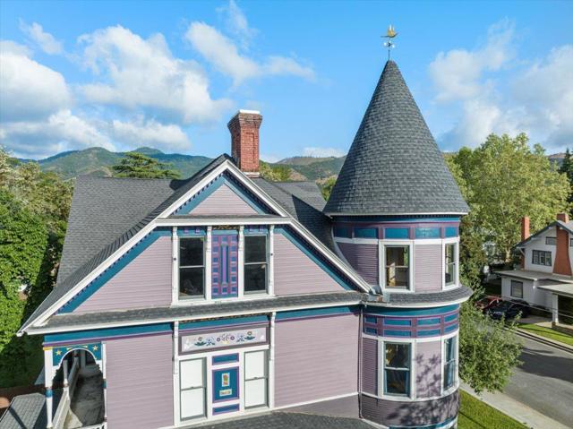 Image 64 of 71 For 223 Oregon Street