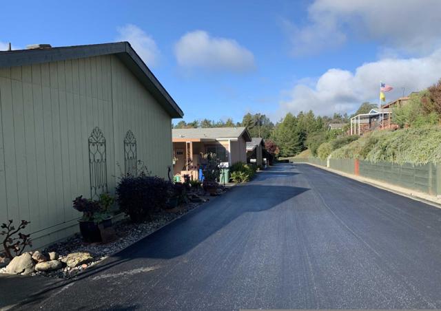 270 Hames Road, Watsonville CA: https://media.crmls.org/mediaz/6850be6b-abb7-4e26-8a38-c98b2fb0b24c.jpg