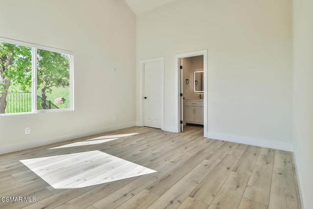 26200 Lockwood Road, Malibu CA: https://media.crmls.org/mediaz/6852010b-063e-4eb3-9f3c-97d47d4f7e7e.jpg