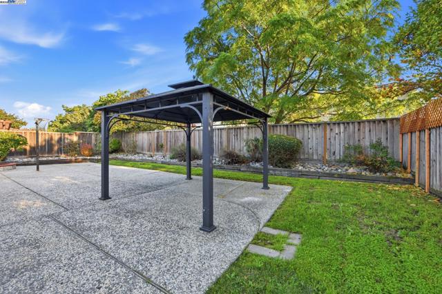 3312 San Marco Ct, Union City CA: https://media.crmls.org/mediaz/68528a6e-6d3f-46d5-9a78-42d3492d3f47.jpg