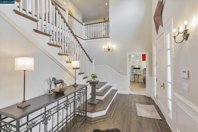 Image 5 of 49 For 526 Justin Morgan Dr